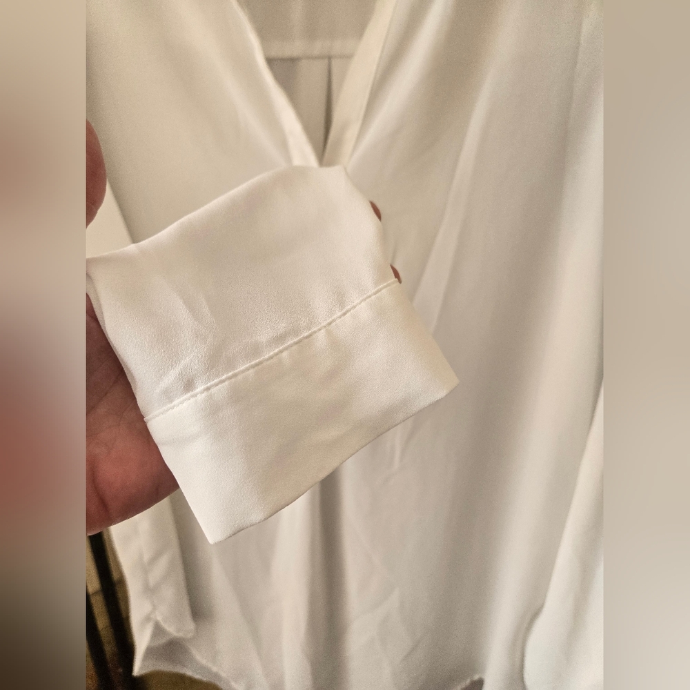 Women's White Pleione Sheer Blouse Sizearge - Picture 2 of 12